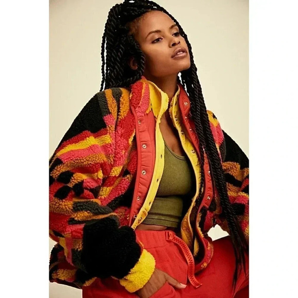 New Free People Hit The Slopes Printed Fleece Jacket Bomber Snap Red Black - Picture 1 of 12